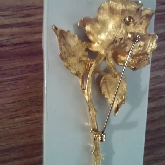 Vintage Signed CHAREL Brushed Gold Long Stem Rose Pin Brooch Perfect 3 3/4" Long - Picture 2 of 2